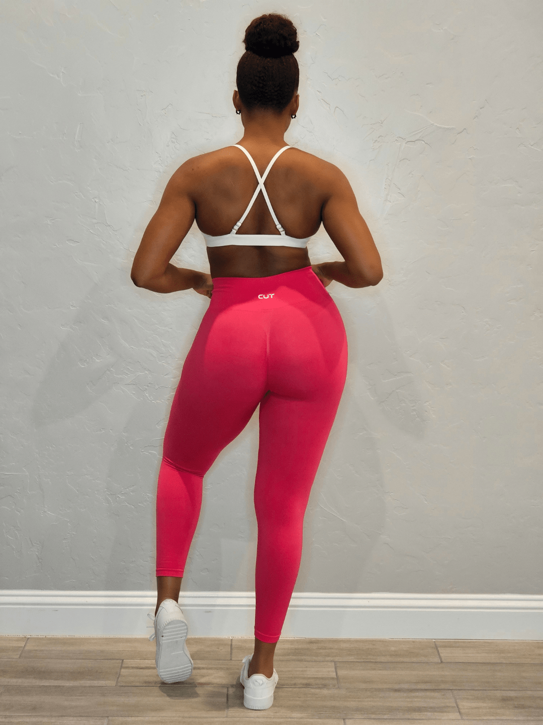 Buy Skin Solid Knee Length Leggings For Ladies Online – VILAN APPARELS